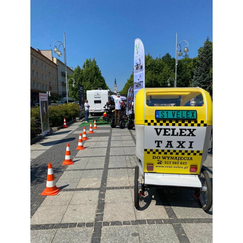pojazd-typu-riksza-velex-city-taxi (5)