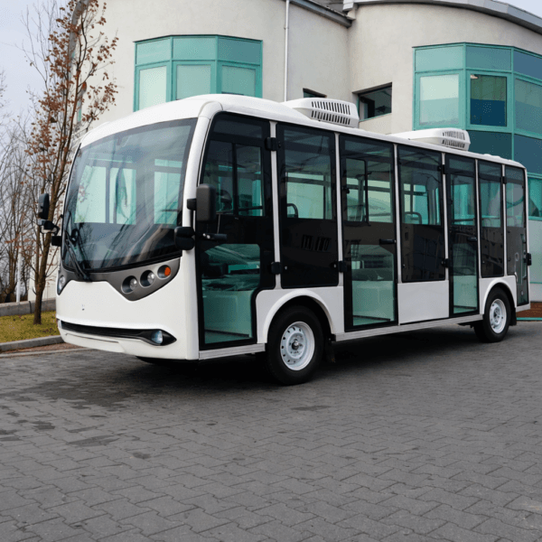 Elektryczny autobus turystyczny
